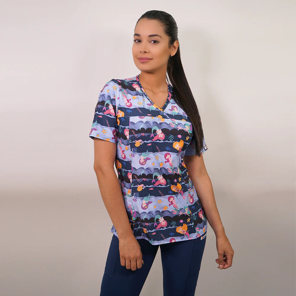 Delantal Mujer tela elasticada estampada. Combina con Azul Marino